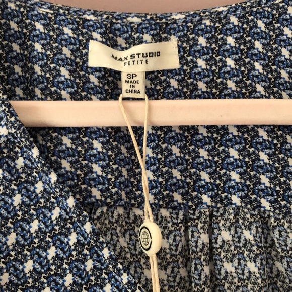 Max studio blouse - Picture 2 of 6